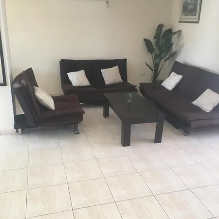 Apartman Adriana *
